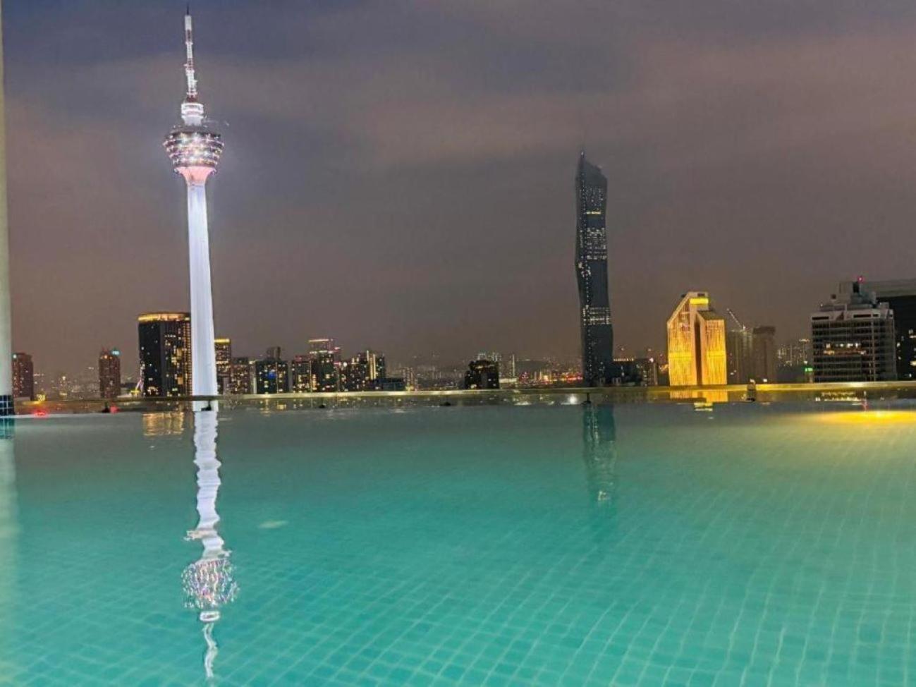 The Luxe Colony Klcc By Sky Pool Kuala Lumpur Exterior foto