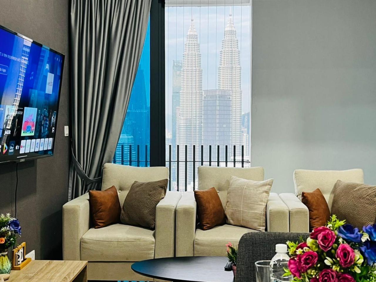 The Luxe Colony Klcc By Sky Pool Kuala Lumpur Exterior foto