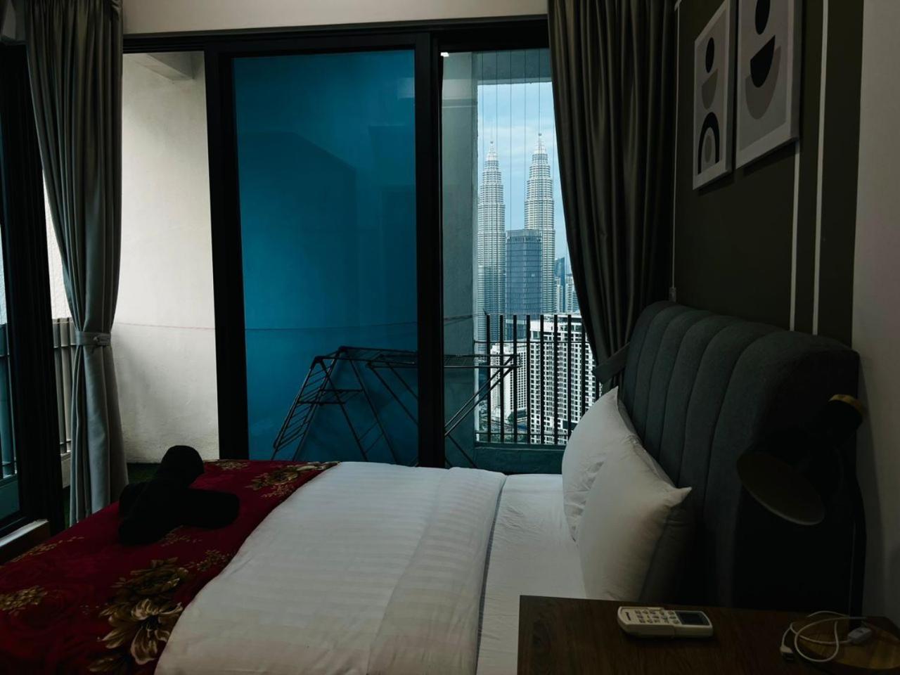 The Luxe Colony Klcc By Sky Pool Kuala Lumpur Exterior foto