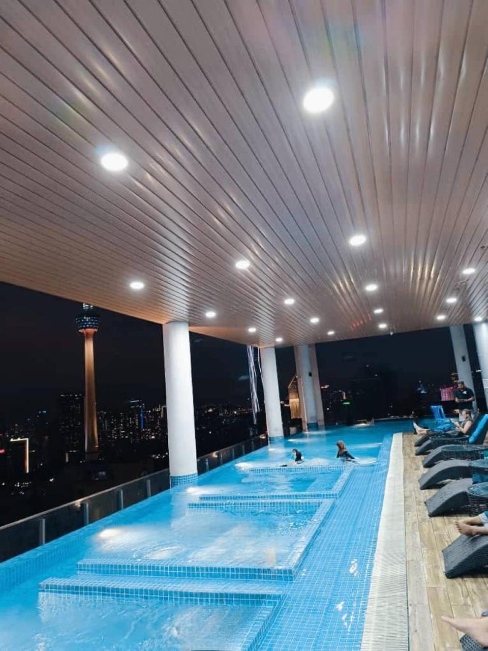 The Luxe Colony Klcc By Sky Pool Kuala Lumpur Exterior foto