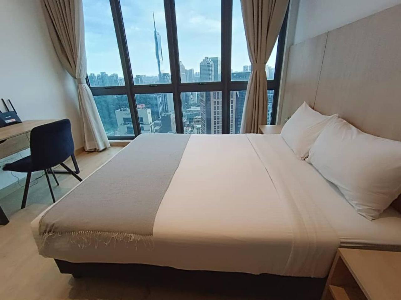 The Luxe Colony Klcc By Sky Pool Kuala Lumpur Exterior foto